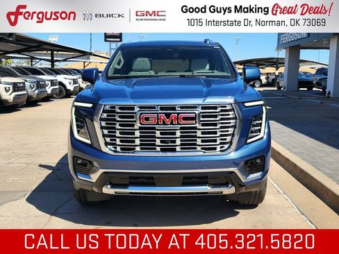 New 2026 GMC Yukon Denali w/ Denali Reserve Package AWD/4WD image 8