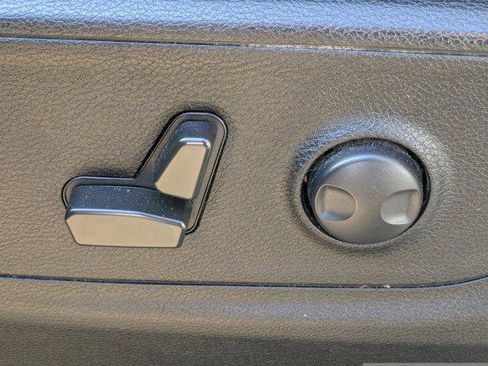 Certified 2022 RAM 1500 Big Horn w/ Trailer Tow Group image 17