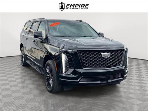 Used 2025 Cadillac Escalade ESV Sport w/ LPO, ONYX Package AWD/4WD image 1
