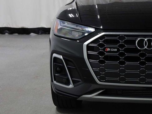 Used 2023 Audi SQ5 Premium Plus w/ Premium Plus Package image 14