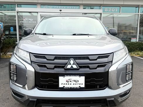 Used 2021 Mitsubishi Outlander Sport ES image 2