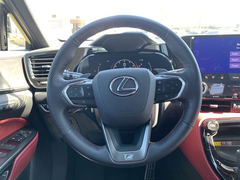 Used 2026 Lexus NX 350 F Sport image 18