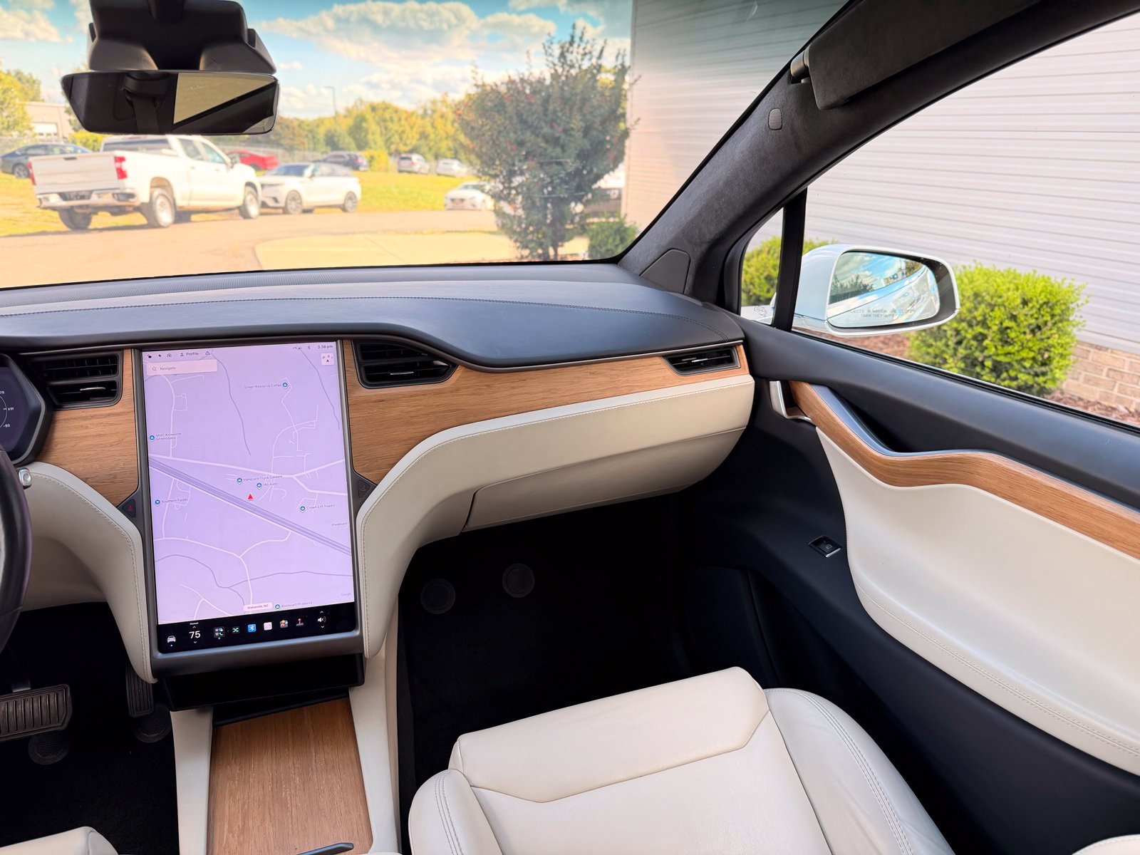 Used 2019 Tesla Model X 75D AWD/4WD image 44