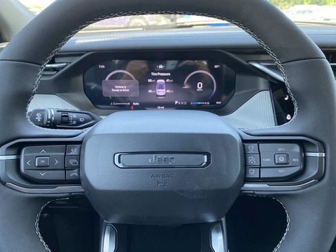 New 2026 Jeep Cherokee Limited AWD/4WD image 14