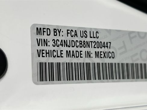 Used 2022 Jeep Compass Limited w/ Sun and Sound Group image 30