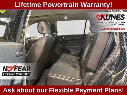 Used 2024 Volkswagen Tiguan SE FWD image 14