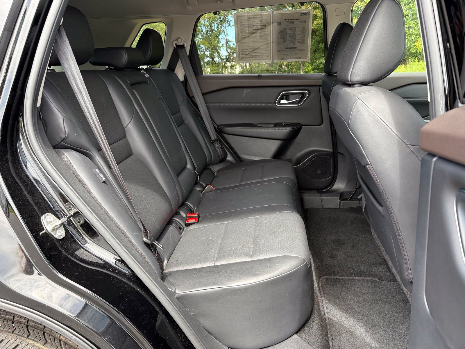 Used 2021 Nissan Rogue SV w/ Premium Package AWD/4WD image 28