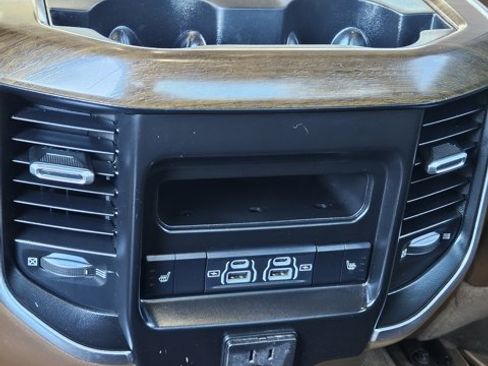 Used 2021 RAM 1500 Laramie image 15