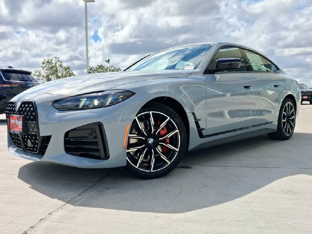 New 2026 BMW 430i xDrive w/ M Sport Package AWD/4WD image 2