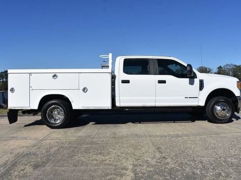 Used 2017 Ford F350 XL w/ Power Equipment Group image 3