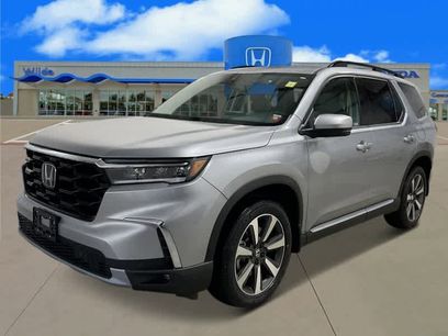 New 2025 Honda Pilot Touring