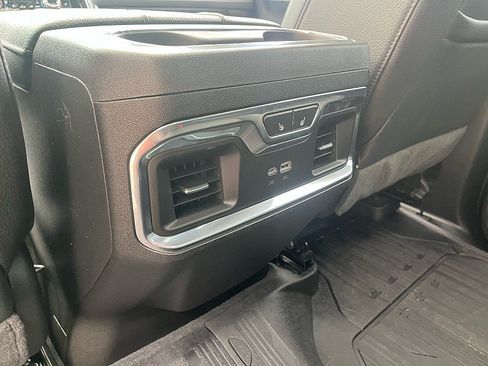 Used 2025 GMC Sierra 3500 Denali w/ Denali Reserve Package AWD/4WD image 23