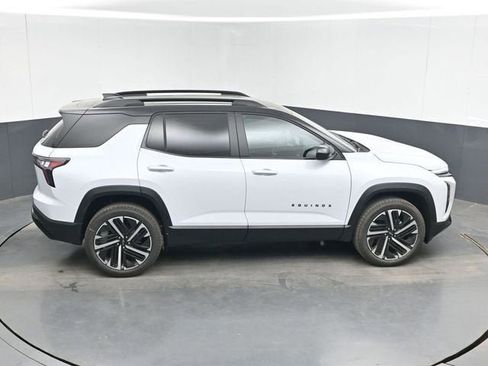 New 2026 Chevrolet Equinox RS AWD/4WD image 40
