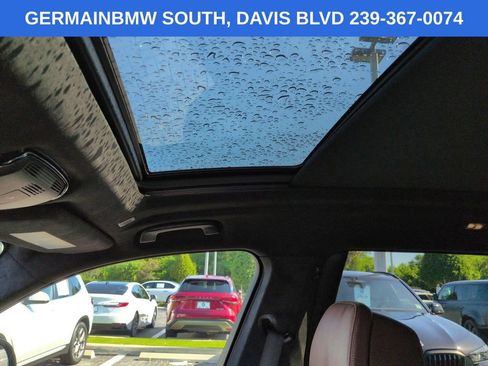 Used 2025 BMW X7 M60i AWD/4WD image 22
