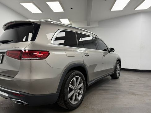 Used 2022 Mercedes-Benz GLS 450 4MATIC image 20