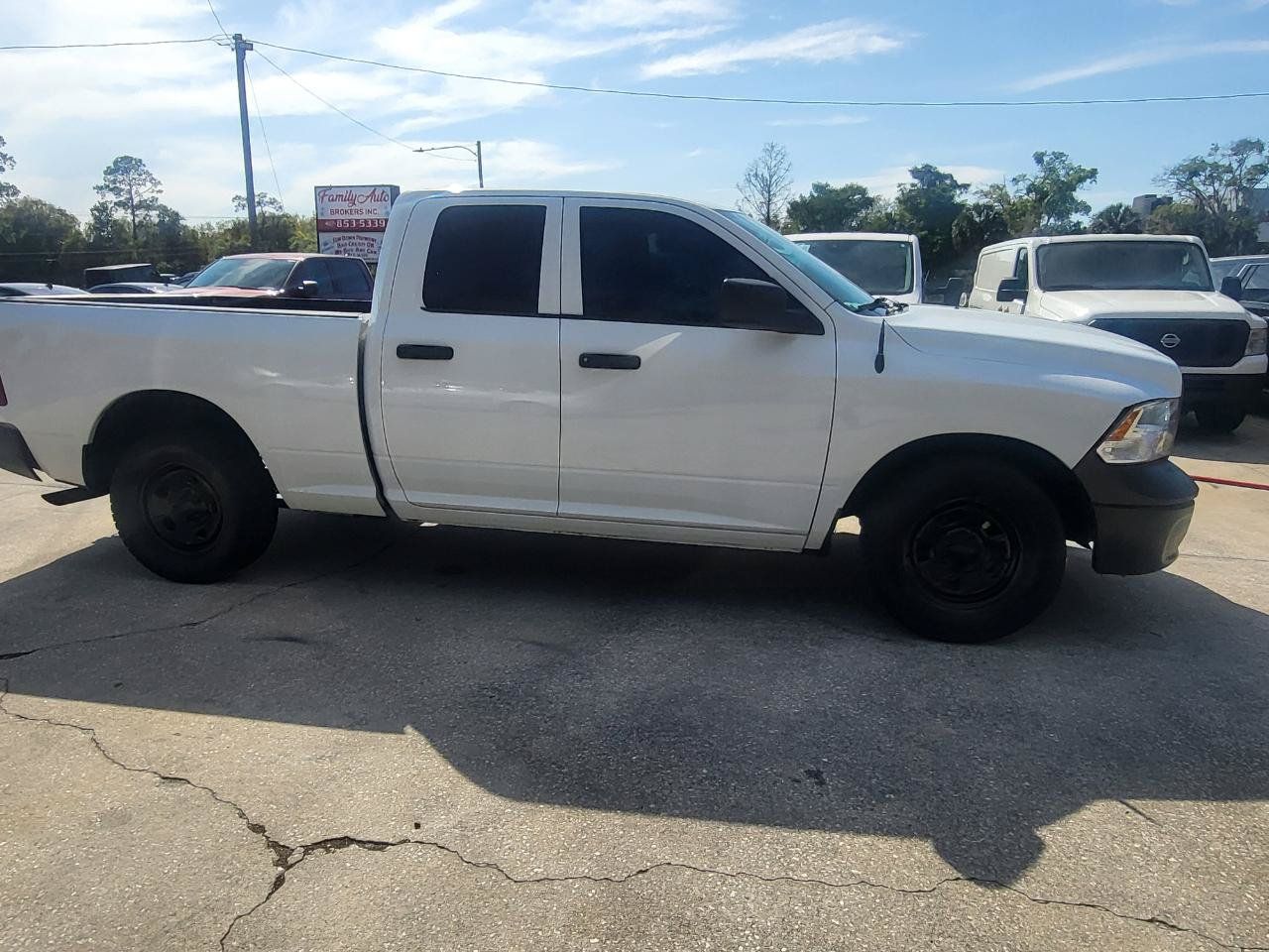 Used 2017 RAM 1500 Tradesman RWD image 10