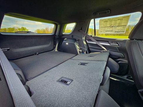 New 2026 GMC Terrain Elevation AWD/4WD image 32