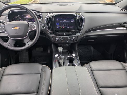 Used 2022 Chevrolet Traverse Premier w/ LPO, Floor Liner Package image 17