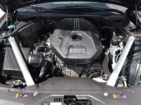 Used 2023 Genesis G70 2.0T image 21