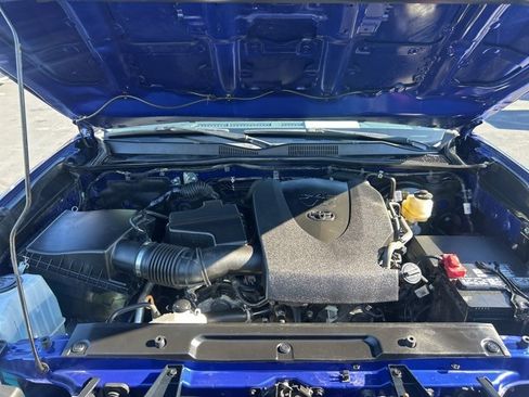 Used 2023 Toyota Tacoma SR5 w/ SX Package image 12