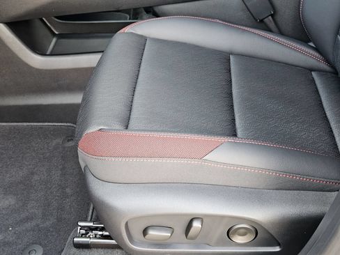 New 2027 Chevrolet Equinox RS w/ Safety and Technology Package FWD image 25