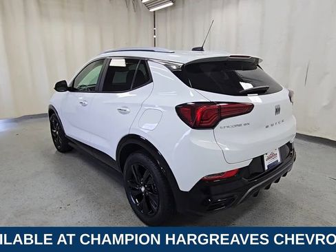 Certified 2024 Buick Encore GX Sport Touring FWD image 9