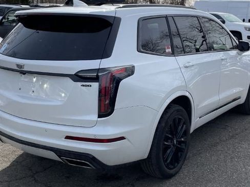 Used 2023 Cadillac XT6 Sport image 5