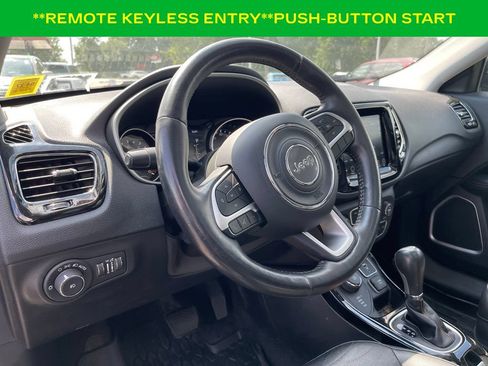 Used 2019 Jeep Compass Limited AWD/4WD image 16