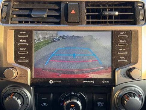 Certified 2020 Toyota 4Runner SR5 Premium AWD/4WD image 83