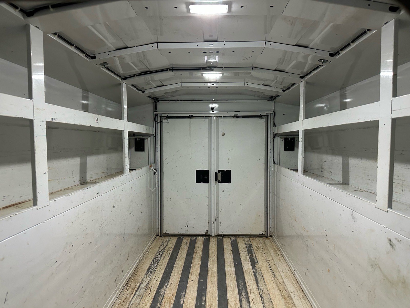 Certified 2024 Ford E-350 and Econoline 350 Super Duty w/ Power Windows & Locks Group RWD image 19