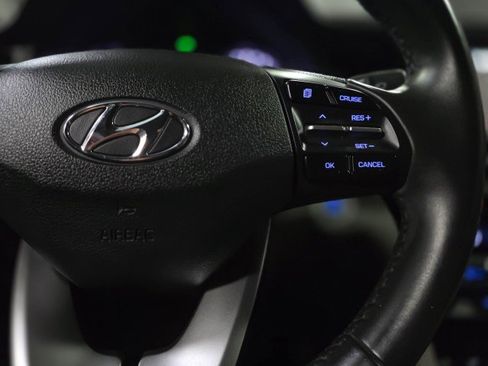 Used 2019 Hyundai Elantra Value Edition image 19