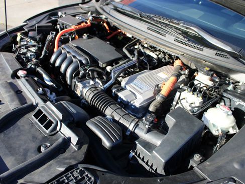 Used 2018 Honda Clarity Plug-In Hybrid image 32