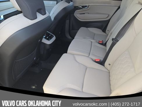 Used 2026 Volvo XC90 B6 Plus w/ Protection Package Premier AWD/4WD image 30
