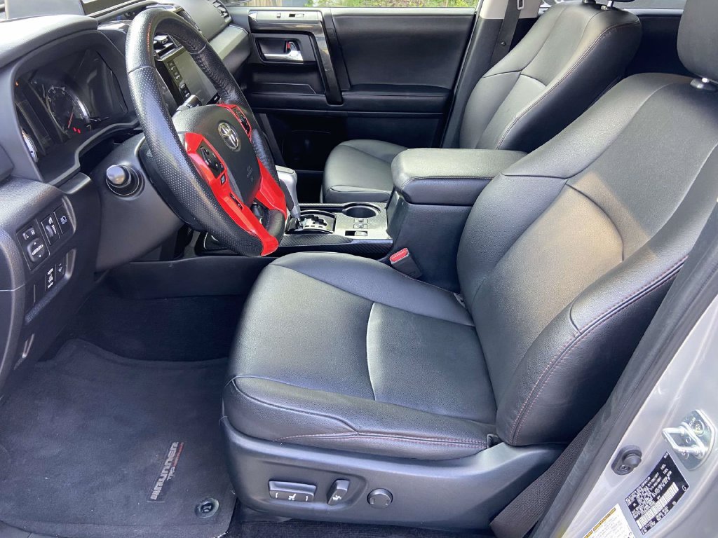 Used 2023 Toyota 4Runner TRD Off-Road Premium w/ Moonroof Package AWD/4WD image 19