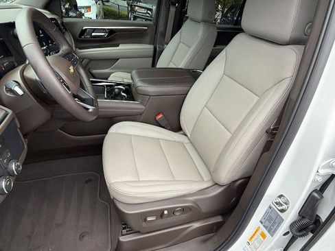 New 2026 Chevrolet Tahoe LT RWD image 4