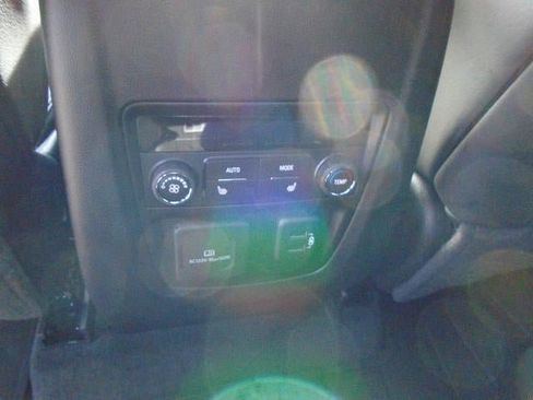 Certified 2024 Buick Enclave Avenir w/ Avenir Technology Package image 23