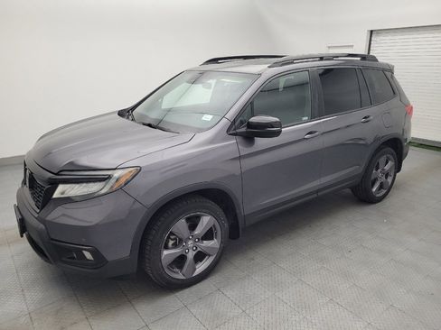 Used 2019 Honda Passport Touring image 2