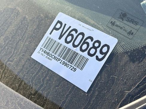 Used 2023 Volvo XC90 T8 Plus AWD/4WD image 11