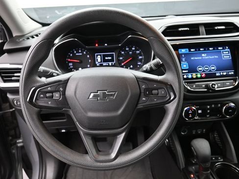 Used 2023 Chevrolet TrailBlazer LT w/ Convenience Package FWD image 27