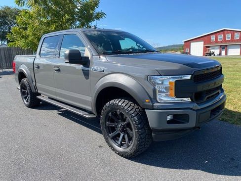 Used 2018 Ford F150 XLT w/ Equipment Group 302A Luxury image 6