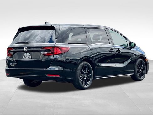 Used 2023 Honda Odyssey Sport image 7
