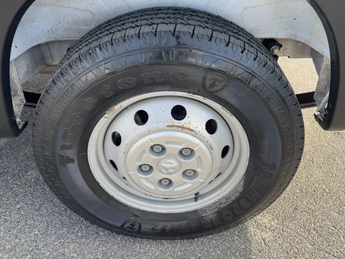 Used 2023 RAM ProMaster 2500 image 11