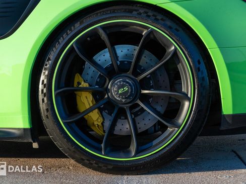 Used 2019 Porsche 911 GT3 RS image 11