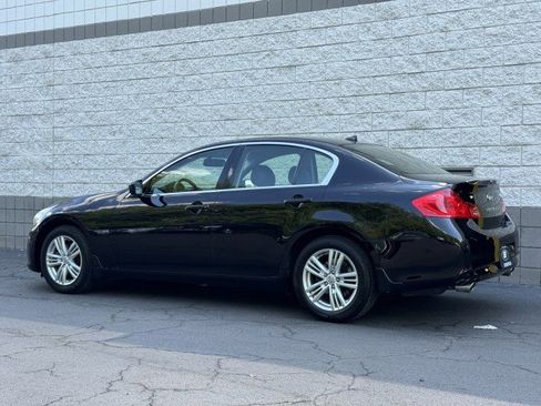 Used 2013 INFINITI G37 x Sedan w/ Premium Pkg AWD/4WD image 32