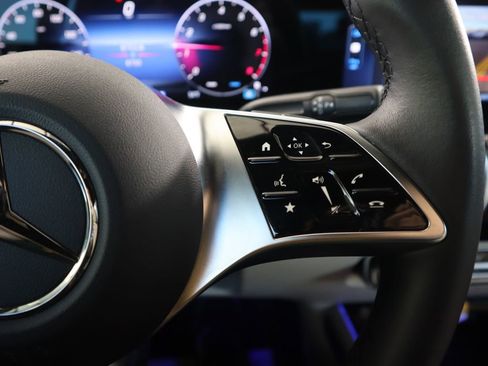 Certified 2025 Mercedes-Benz GLA 250 GLA 250 image 12