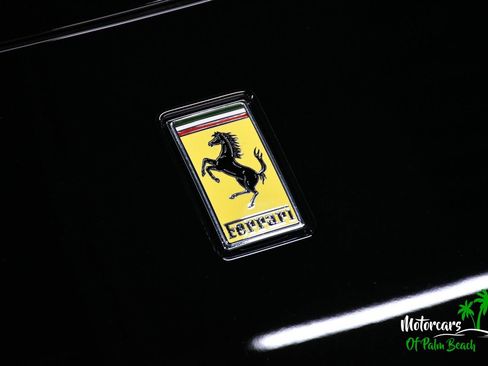 Used 2024 Ferrari Roma Spider RWD image 43