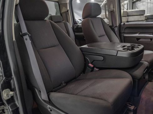 Used 2010 Chevrolet Silverado 1500 LT w/ Regional Value Package image 29