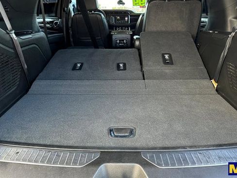 Certified 2022 GMC Yukon Denali image 17