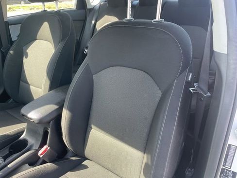 Used 2024 Kia Forte LXS image 11