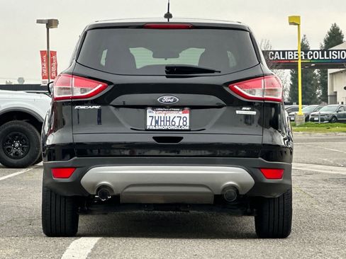 Used 2016 Ford Escape SE image 7